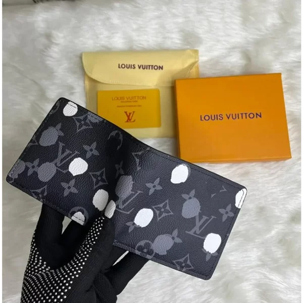 Louis Vuitton Wallet with Og Box Dust Bag