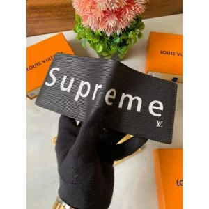 Louis Vuitton Supreme Wallet